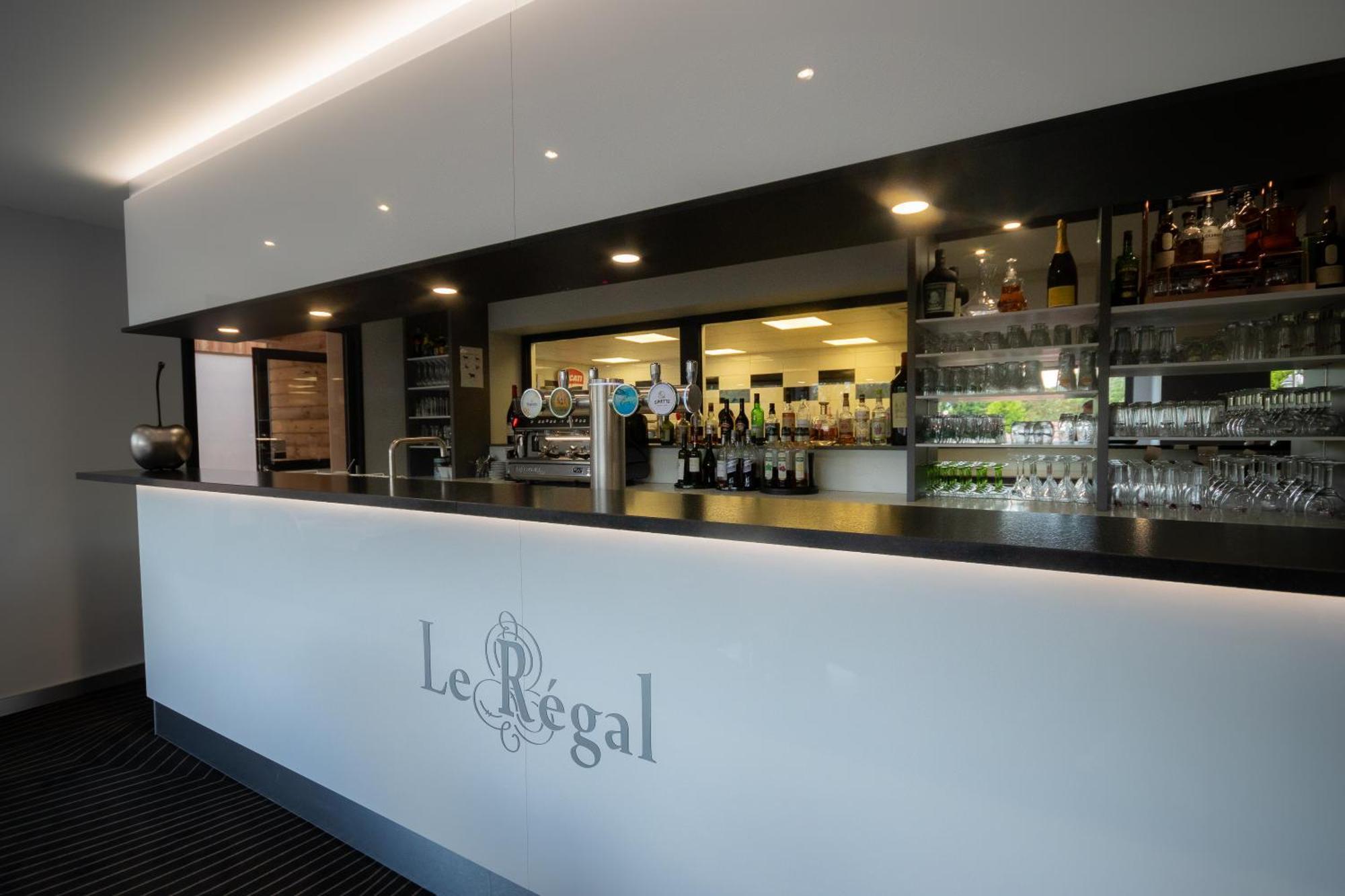 Hôtel Restaurant Le Régal Saint-Die-des-Vosges Exterior foto